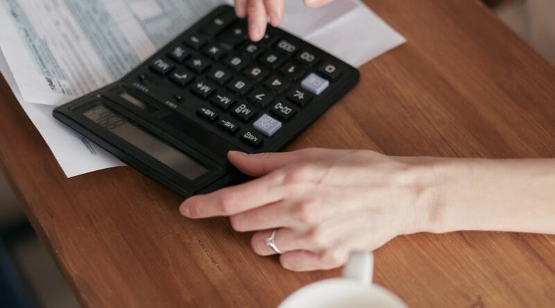 découvrez comment gérer efficacement vos dettes avec nos conseils pratiques et astuces. apprenez à établir un budget, à réduire vos dépenses et à améliorer votre santé financière pour un avenir serein.
