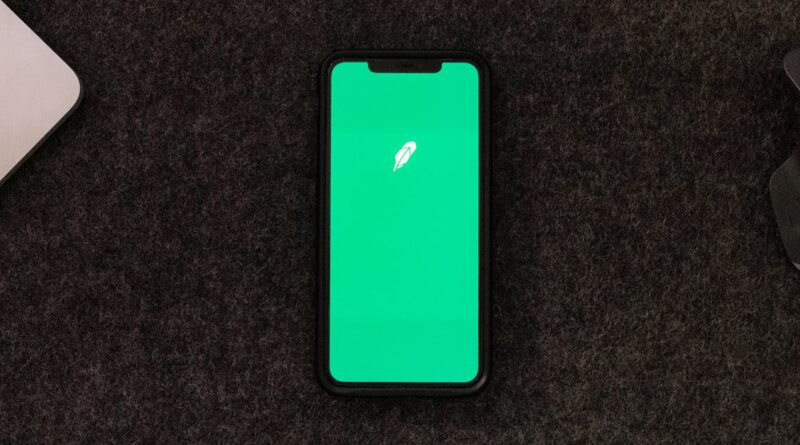 découvrez les différentes options d'investissement pour maximiser vos gains. explorez des stratégies variées, des actions aux obligations, et trouvez le meilleur choix selon vos objectifs financiers.