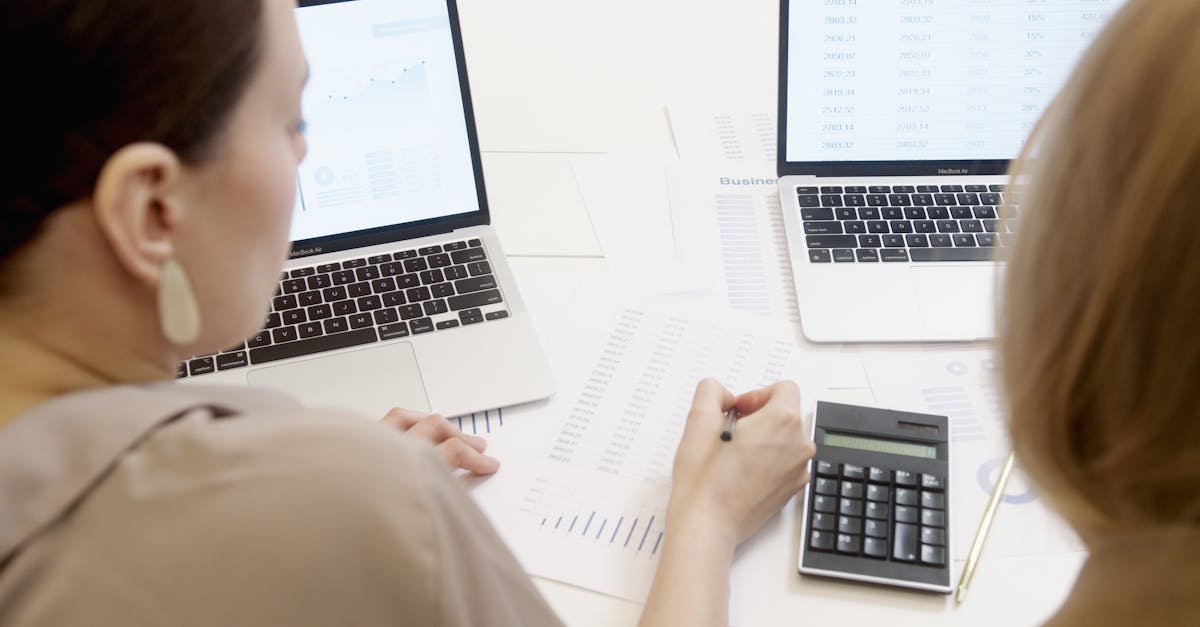 découvrez les avantages d'un conseiller financier. profitez d'une gestion optimale de votre patrimoine, d'une planification stratégique de vos investissements et d'une expertise personnalisée pour atteindre vos objectifs financiers.