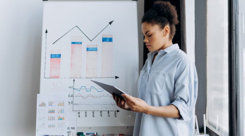 découvrez l'importance de la planification financière à long terme pour assurer votre avenir économique. apprenez des stratégies efficaces pour gérer votre patrimoine, épargner pour la retraite et atteindre vos objectifs financiers.