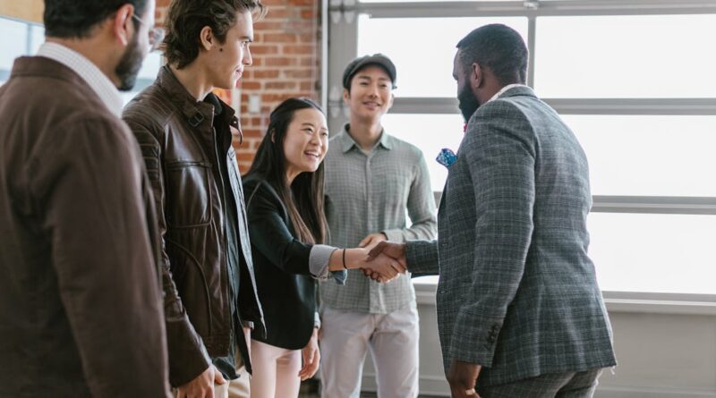 découvrez le crowdfunding, une méthode innovante de financement participatif qui permet de soutenir des projets variés grâce à la contribution collective. que vous soyez entrepreneur, artiste ou porteur de projet, explorez comment mobiliser une communauté autour de vos idées et transformer vos rêves en réalité.